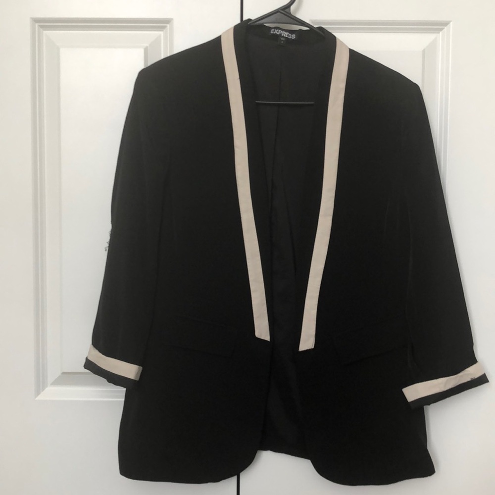 Express Blazer - Picture 4 of 4